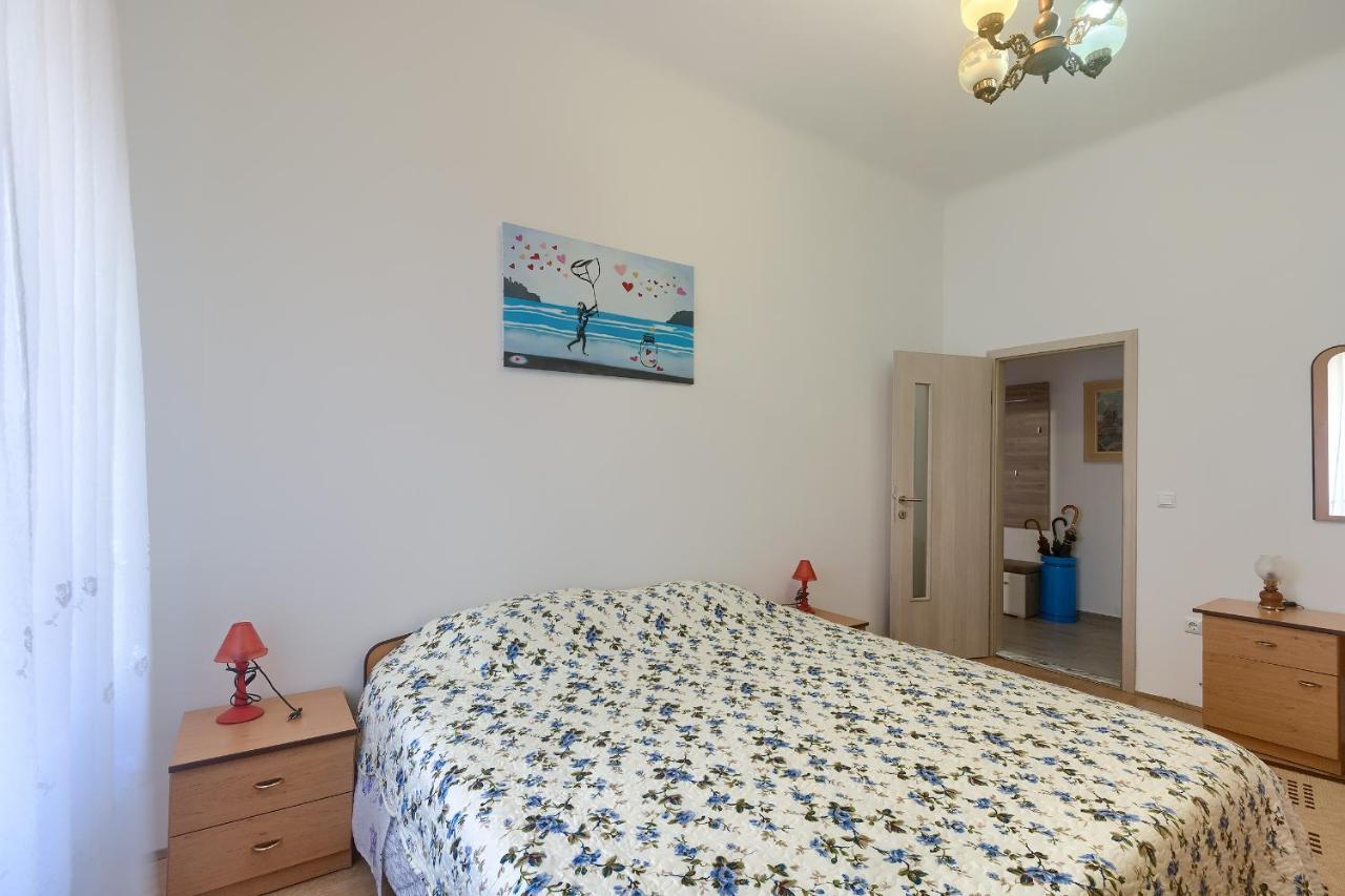 Aida Pula Apartment Екстер'єр фото