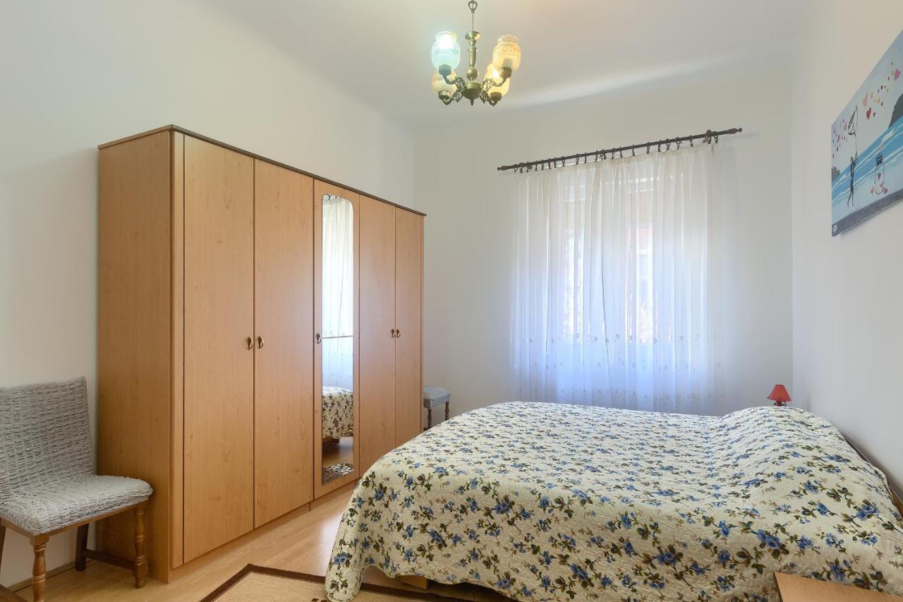 Aida Pula Apartment Екстер'єр фото