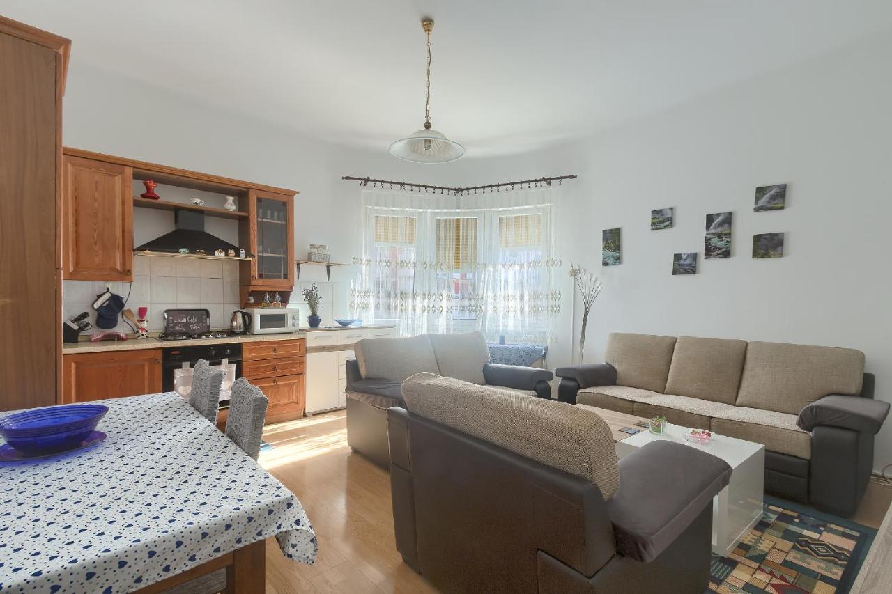 Aida Pula Apartment Екстер'єр фото